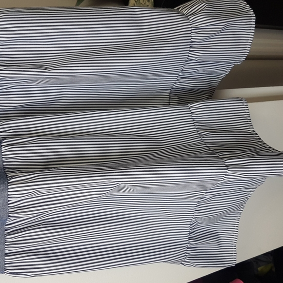 NWOT Dress - Layered Print & Flowy - Picture 3 of 3